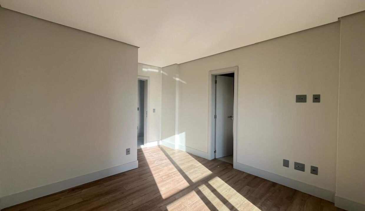 1742589547135_whatsapp-image-2025-03-19-at-17.43.25-8-clietec