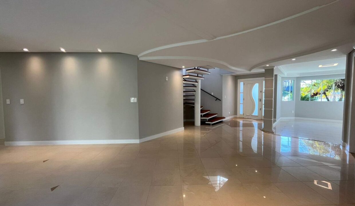 1747419677596_whatsapp-image-2025-05-09-at-16.16.05-1-clietec