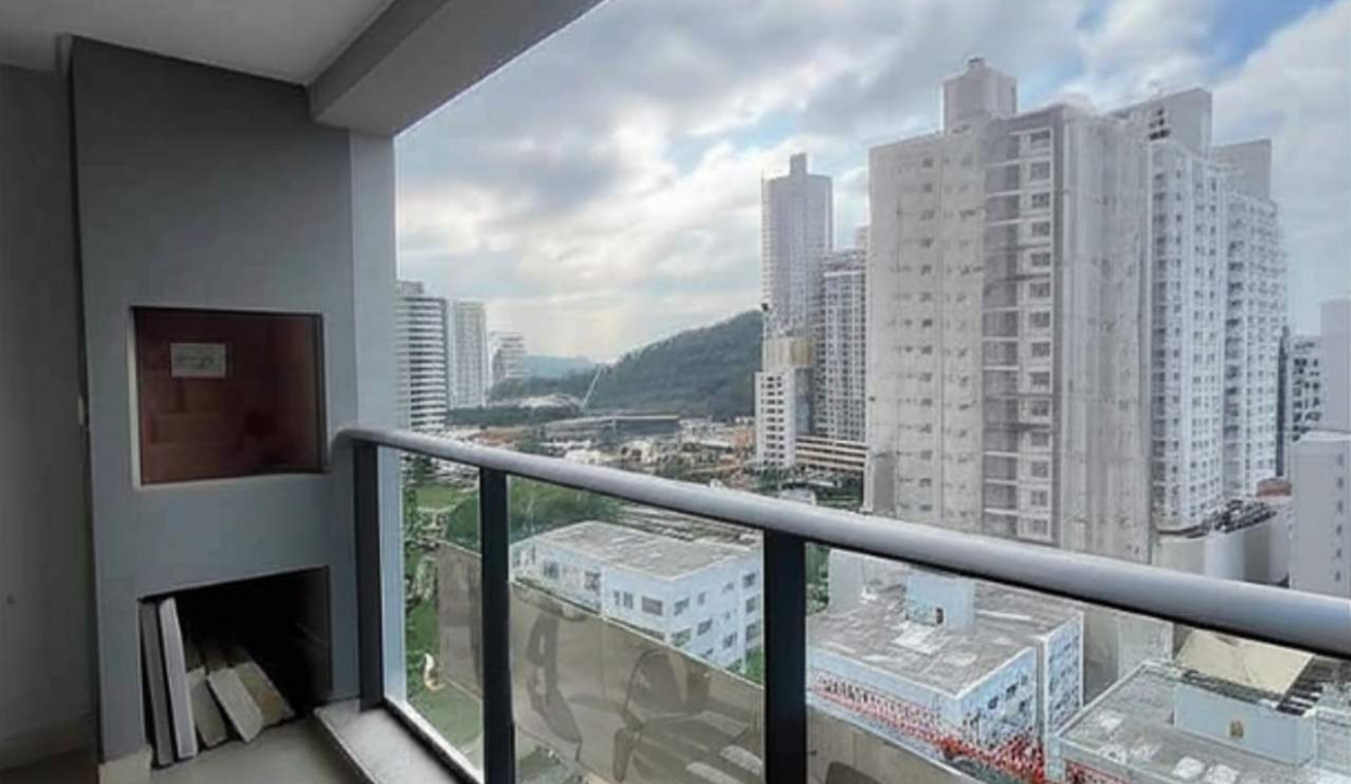 1748462212577_made-with-insmind-gemini-generated-image-rhsa6nrhsa6nrhsa-clietec