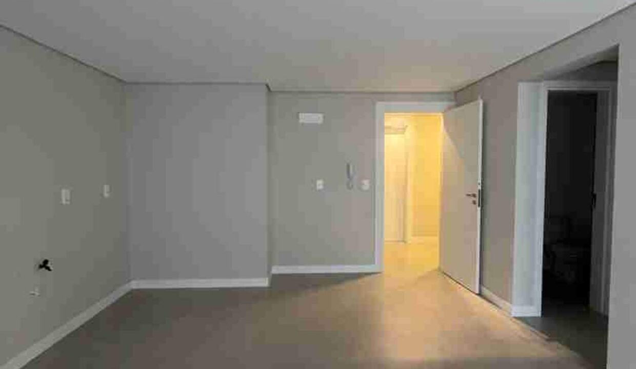 1748526176290_made-with-insmind-whatsapp-image-2025-05-27-at-19.20.45-clietec